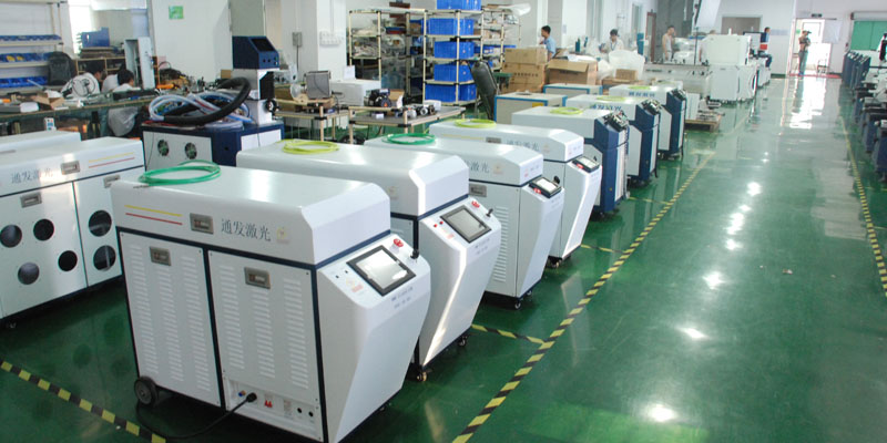 通發(fā)激光TFL-80PF<a href='http://www.ahyongchang.com/product/2.htm' class='text_a'>光纖<a href='http://www.ahyongchang.com' class='text_a'>激光焊接機</a></a>